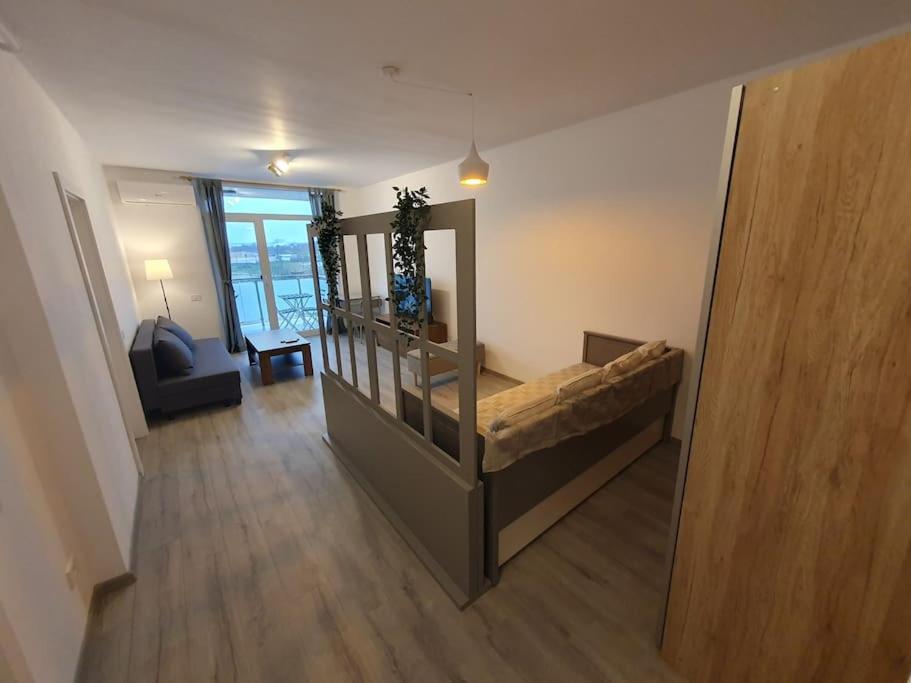 New Luxury Flat Near City Center Apartment Timisoara Exterior photo